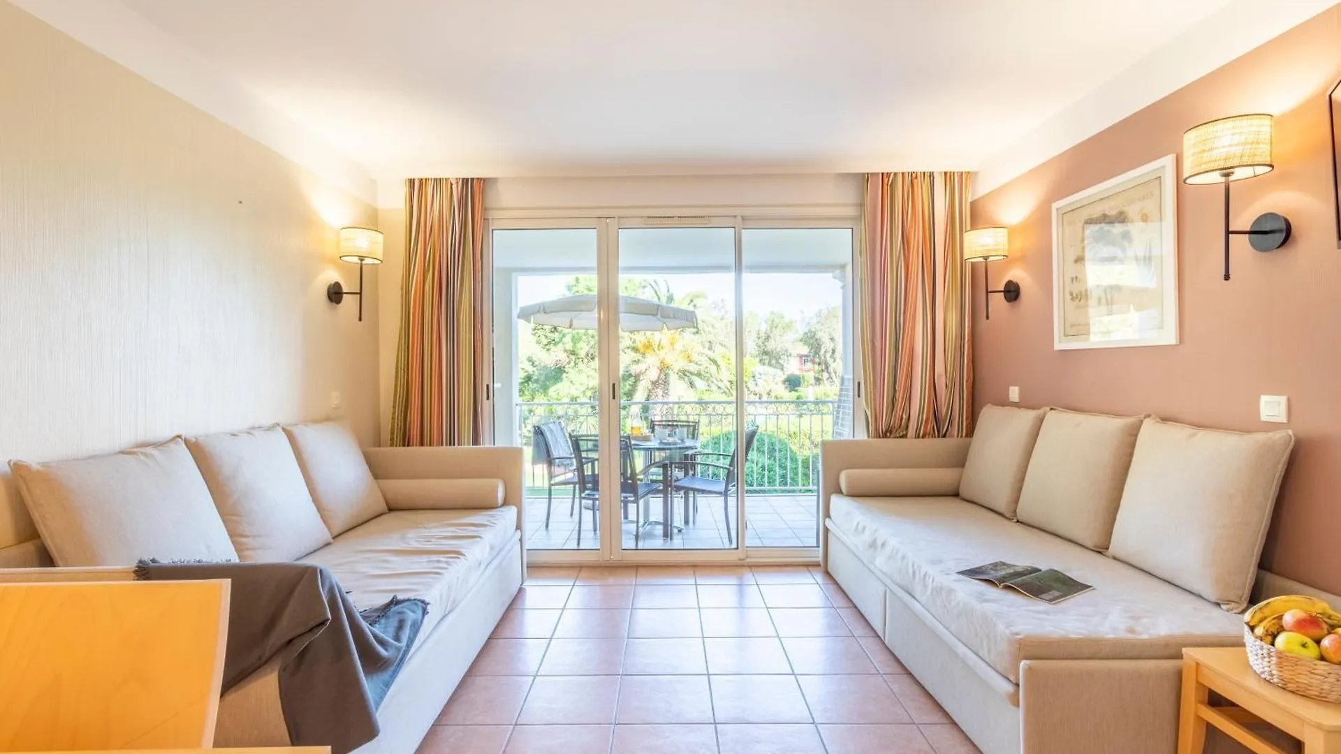 Residence Pierre & Vacances Le Hameau De La Pinede Hyeres France