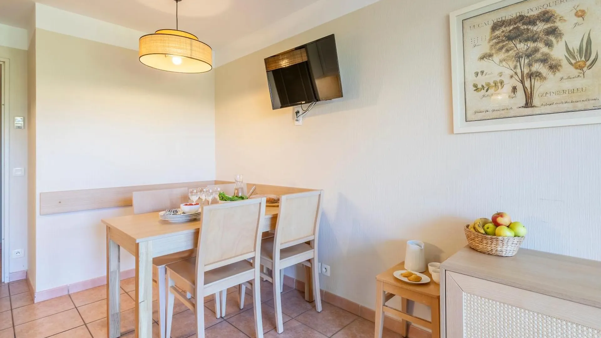 Residence Pierre & Vacances Le Hameau De La Pinede Hyeres France